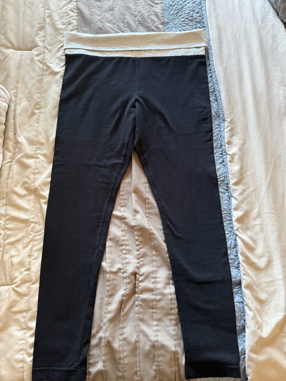 No Boundaries Black Jeggings with White and Silver animal print Waistband